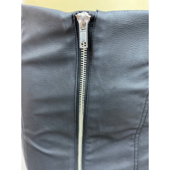 DIVIDED Women 's Black Faux Leather Zip Up Mini Skirt Sz 2 - Picture 5 of 9